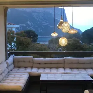https://appartement-villa-cassis.fr-provencehotel.com